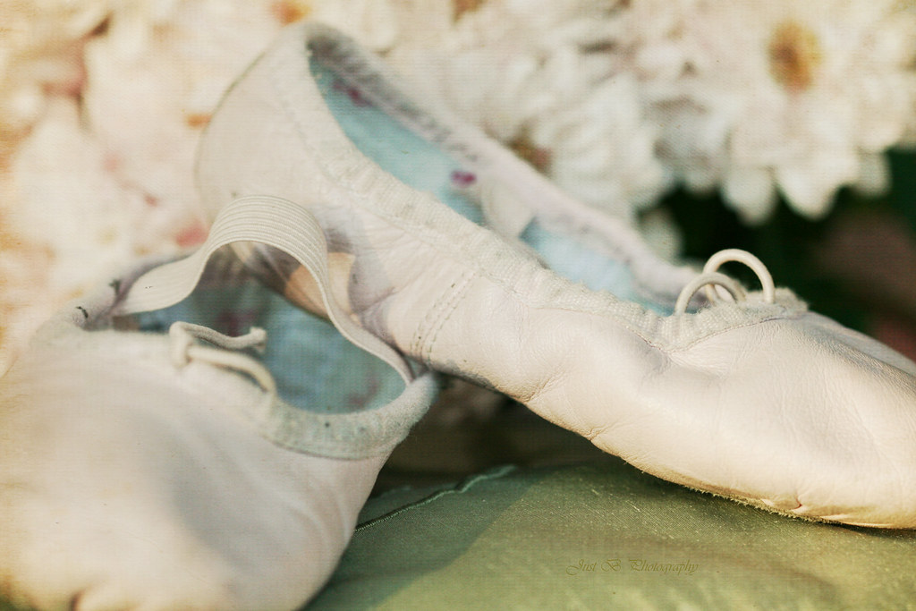 PINK BALLET SLIPPERS BALLET SLIPPERS ACORN KIDS SLIPPERS