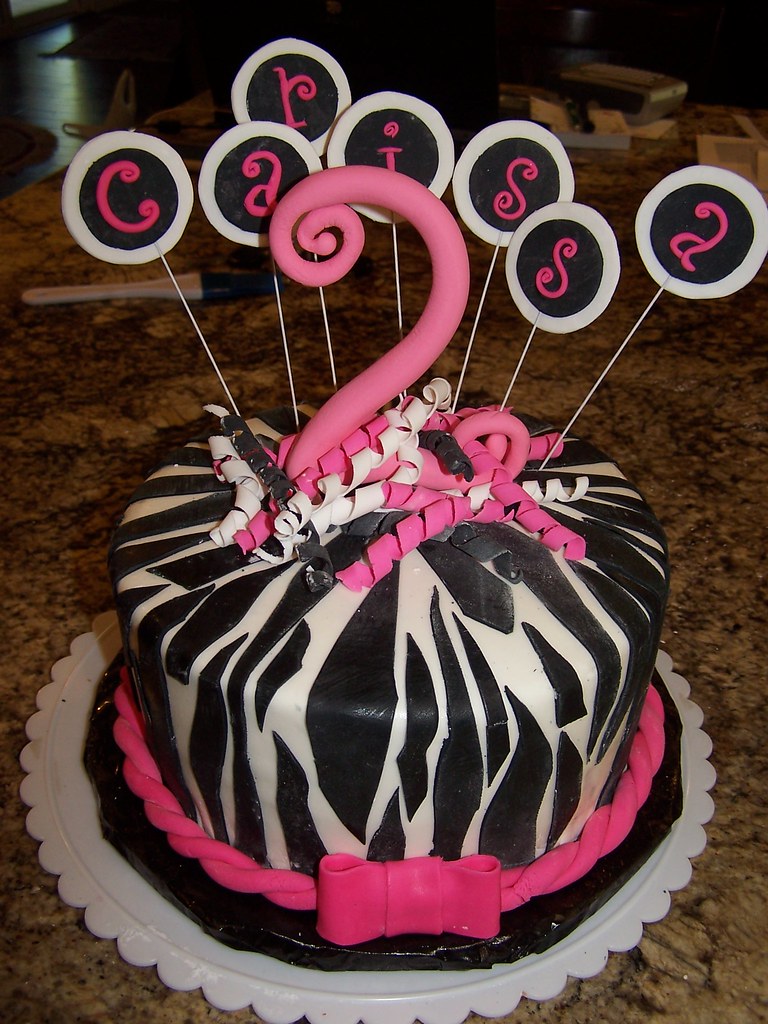 ZEBRA CAKE DECORATING ZEBRA CAKE BOYS ROOM DECORATIONS