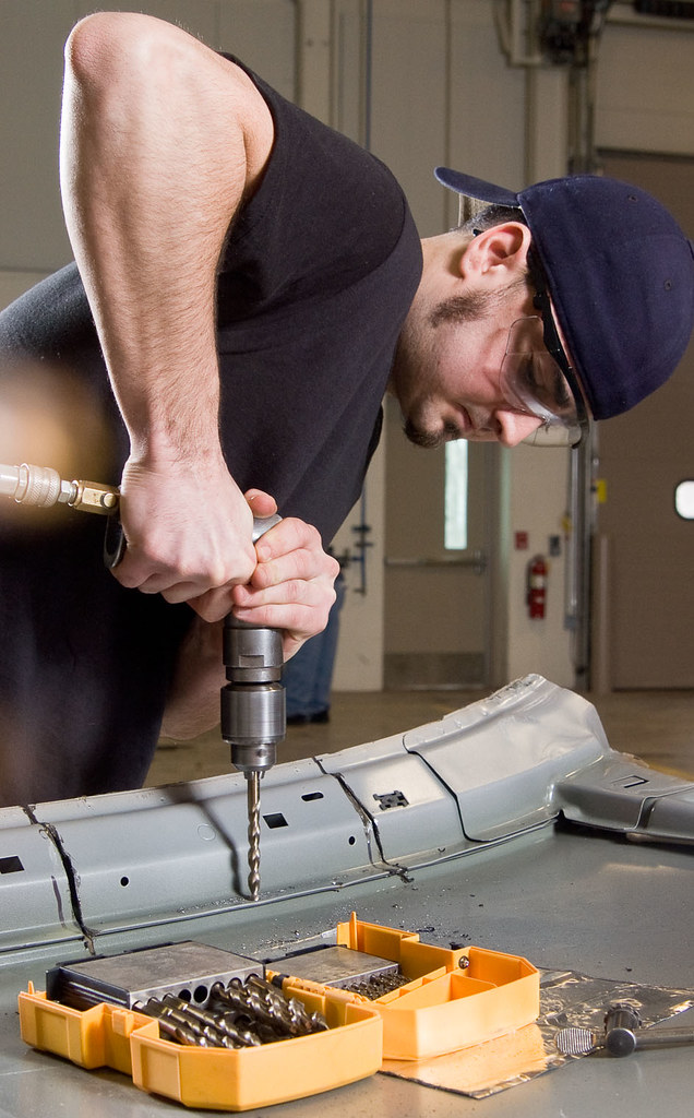 ULTIMATE COLLISION REPAIR CENTER ULTIMATE COLLISION AUTOMOTIVE