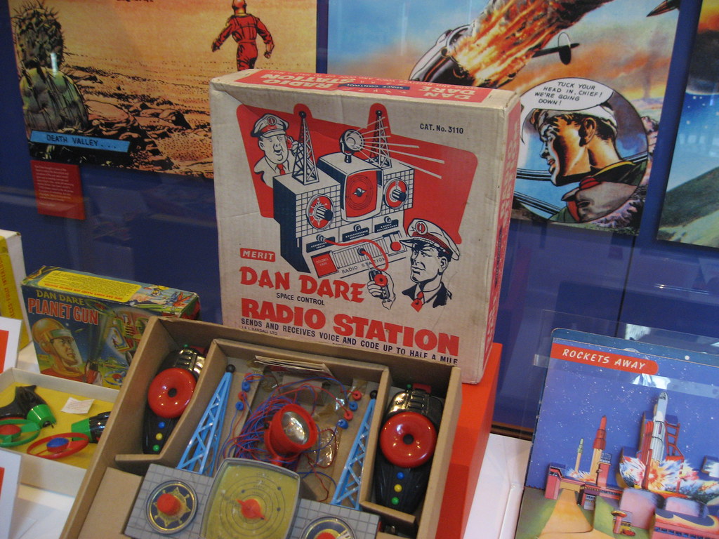 SCIENCE MUSEUM TOYS SCIENCE MUSEUM 1970 VINTAGE TOYS