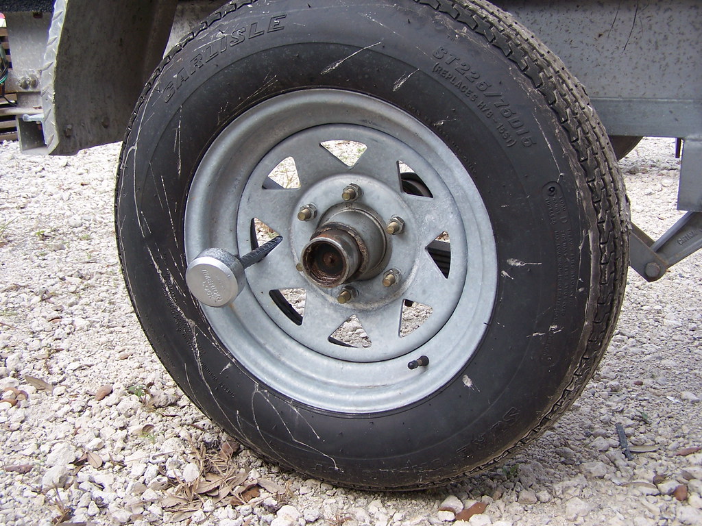 BOOT WHEEL LOCK WHEEL LOCK 18 INCH RACING WHEELS