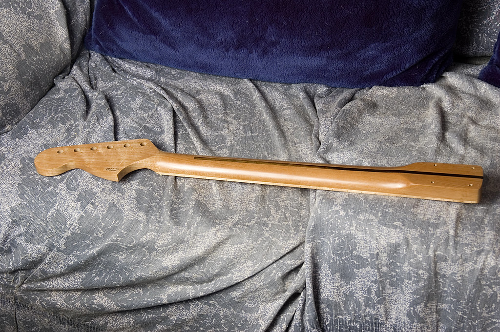 GUITAR DENT REPAIR. DENT REPAIR AUTOMOBILE RADIO REPAIR