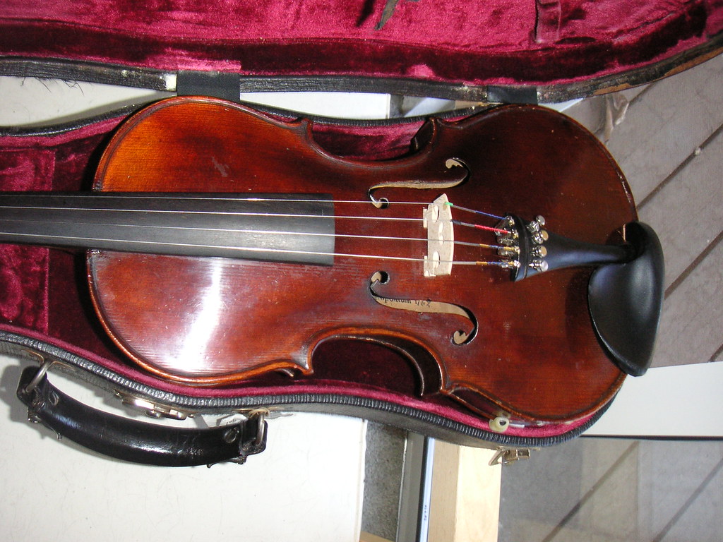 AMATI VIOLIN FOR SALE