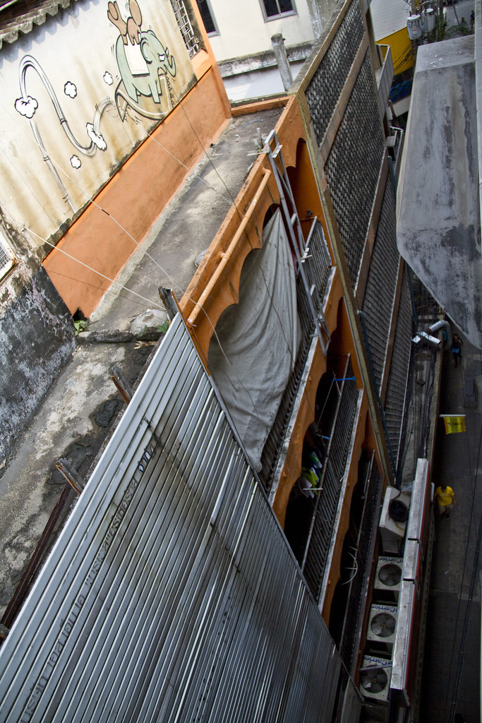 MAGIC CARPETS ENFIELD. MAGIC CARPETS 8 X 8 SQUARE RUGS