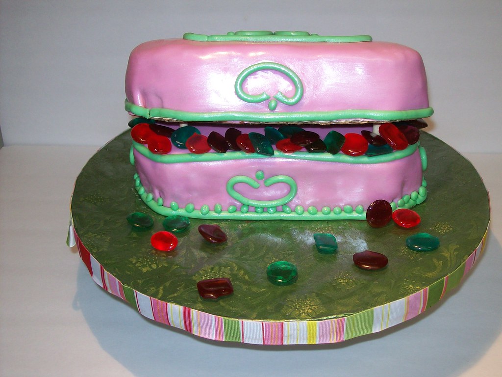 JEWELRY BOX CAKES. JEWELRY BOX 10K GOLD JEWELRY