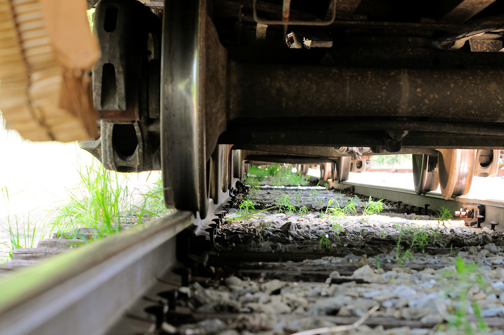 CAR WHEEL TRACKING CAR WHEEL 4 WHEEL PARTS EL PASO