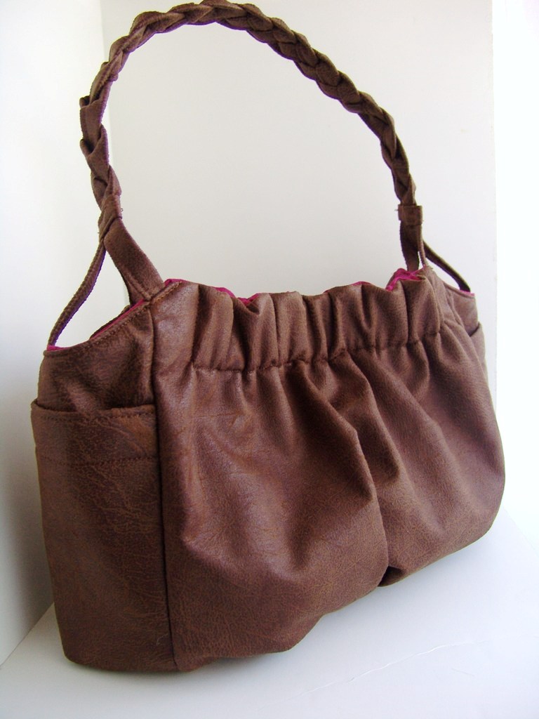 HOW TO REPAIR FAUX LEATHER HOW TO REPAIR 2002 HYUNDAI ELANTRA