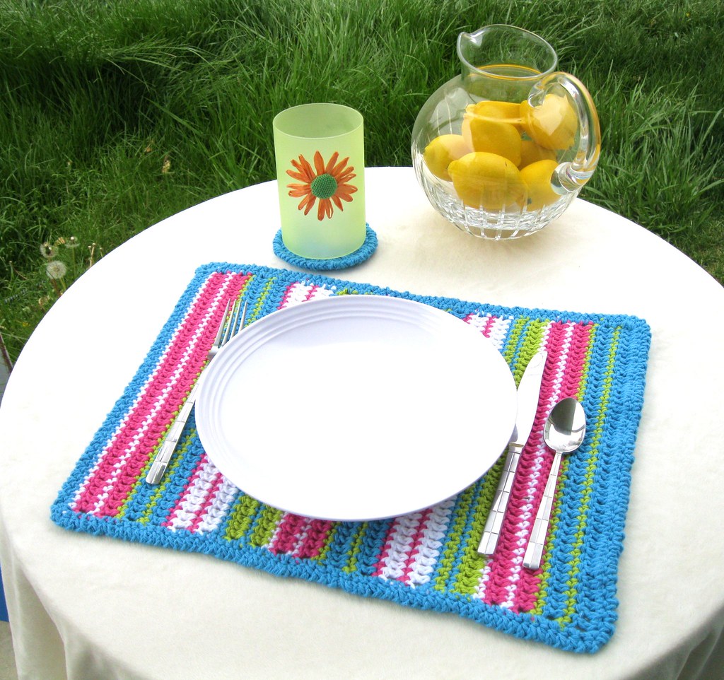EASY CROCHET PLACEMATS CROCHET PLACEMATS CAN I GET A NAPKIN PLEASE