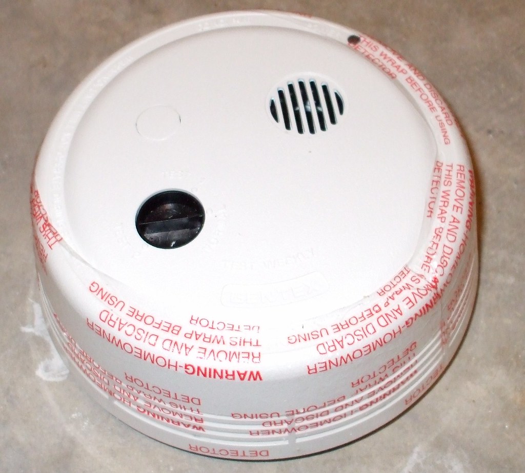 HARD WIRED SMOKE ALARM : HARD WIRED | Hard Wired Smoke Alarm : Types Of