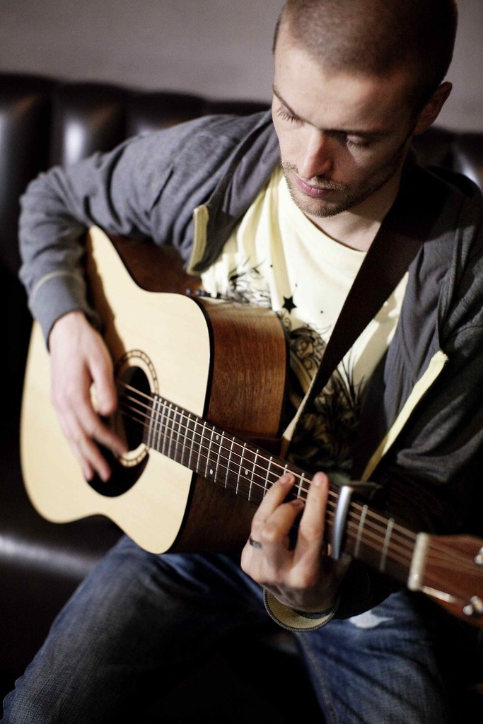 ACOUSTIC GUITAR MIDI FILES