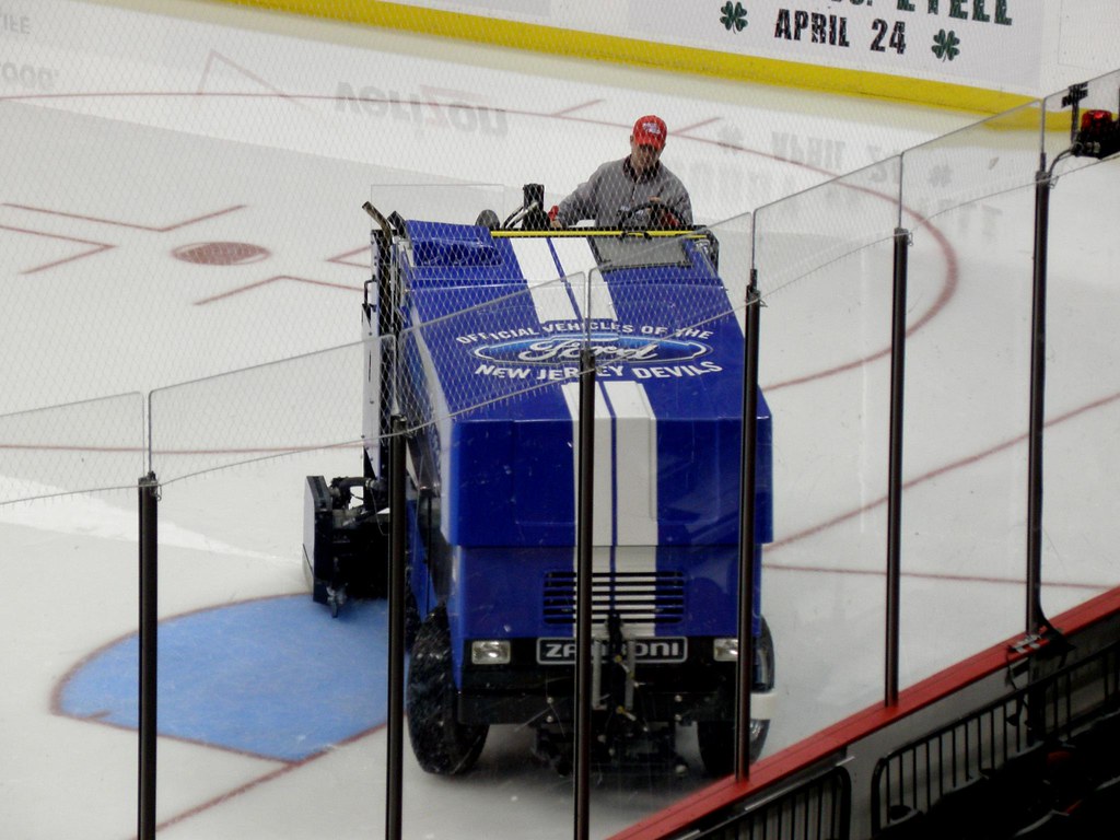 HOCKEY EQUIPMENT CLEANING. HOCKEY EQUIPMENT BC BANTAM HOCKEY