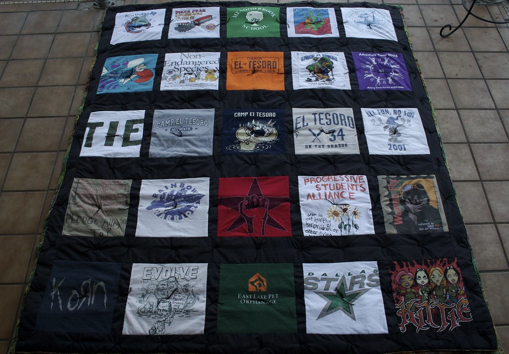 MAKING A QUILT OUT OF T SHIRTS OUT OF T SHIRTS FREE GRAPHICS FOR T