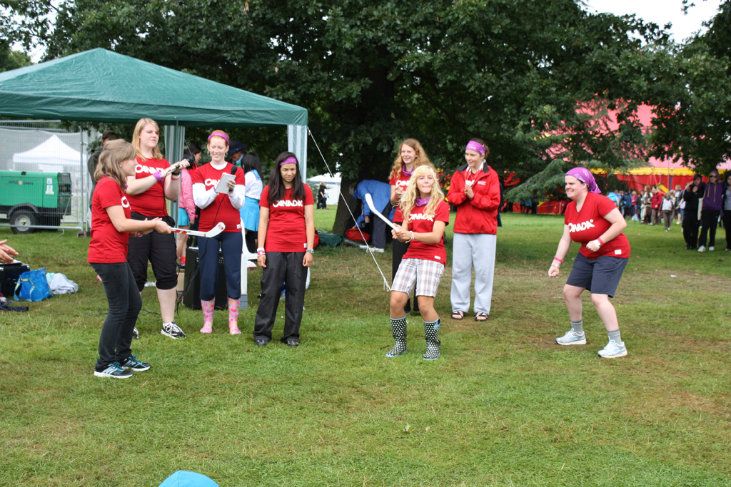 GIRLS ICE HOCKEY CAMP HOCKEY CAMP ADTHE LIVE HOCKEY