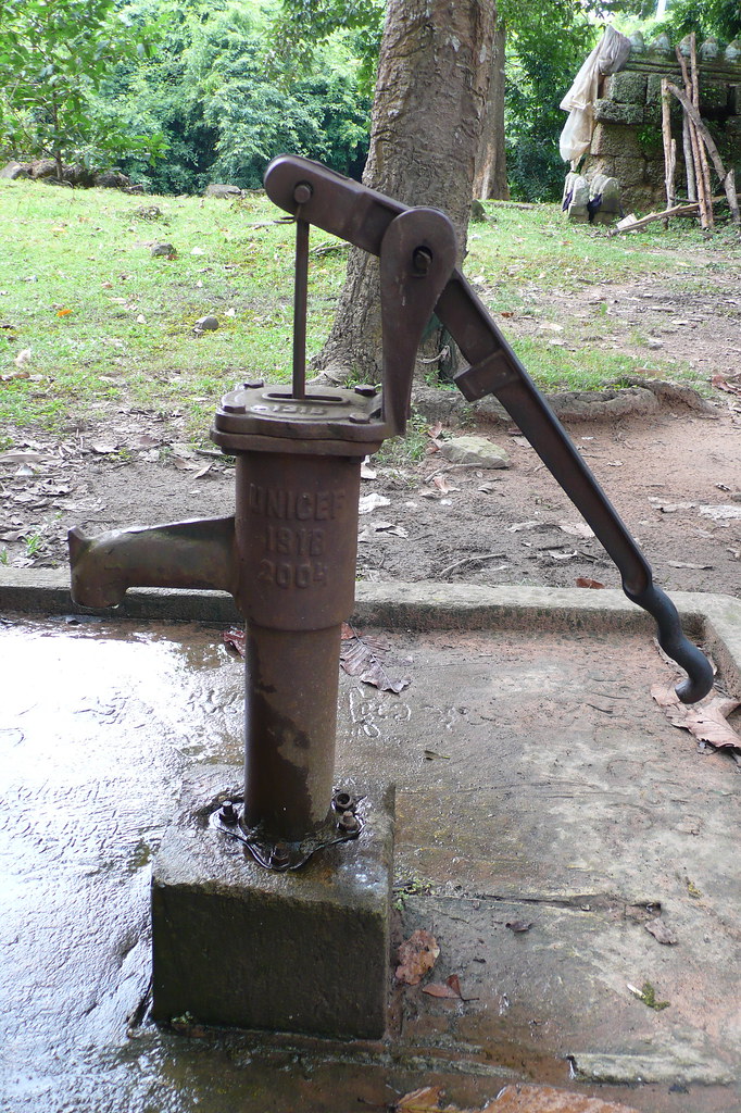 HAND PUMP WATER WELLS WATER WELLS BACKUP SUMP PUMP SYSTEMS