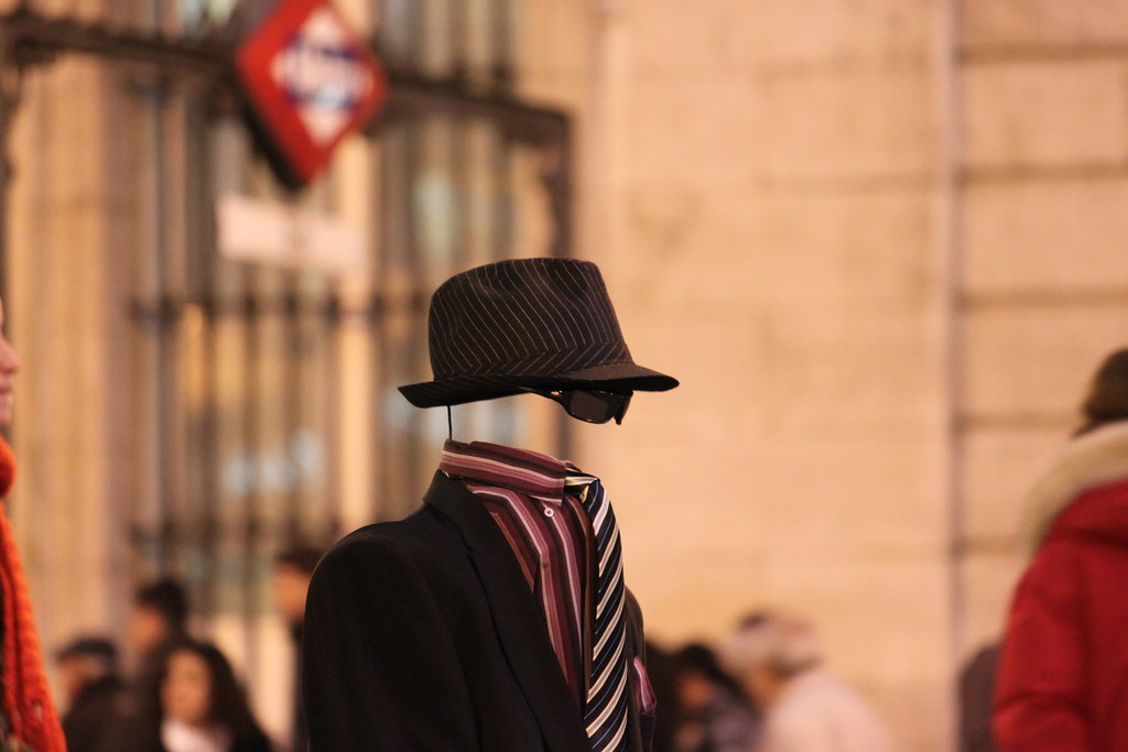 IPHONE 4 INVISIBLE SHIELD REVIEW IPHONE 4 INVISIBLE CARBON FIBRE