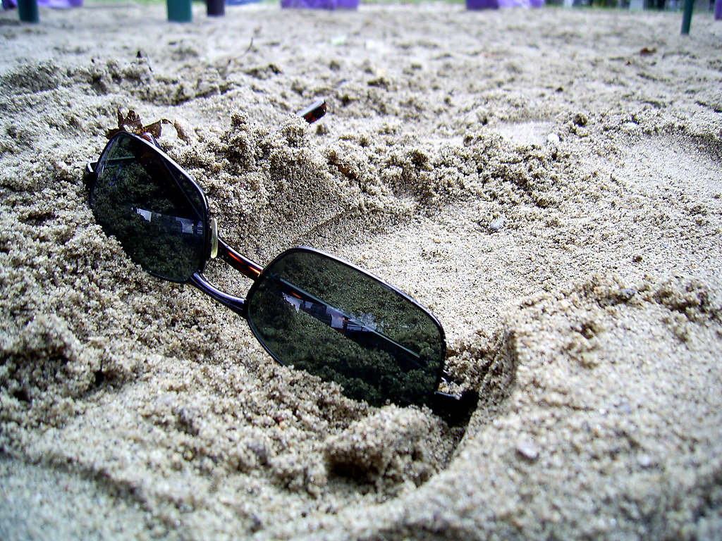 TURN GLASSES INTO SUNGLASSES. TURN GLASSES GLASSES CHANGE TO SUNGLASSES