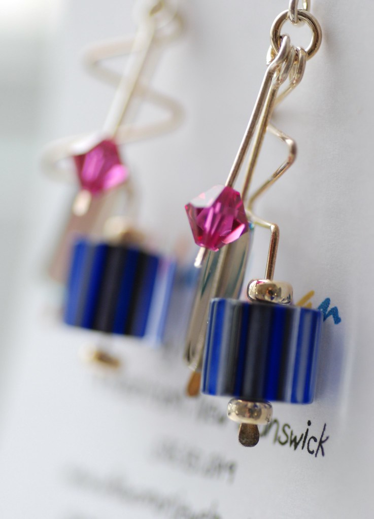 HOW TO MAKE GLASS JEWELRY HOW TO MAKE ART GLASS JEWELRY