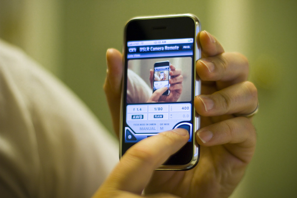 DSLR REMOTE PRO IPHONE. DSLR REMOTE BEST IPHONE FLIGHT TRACKER APP