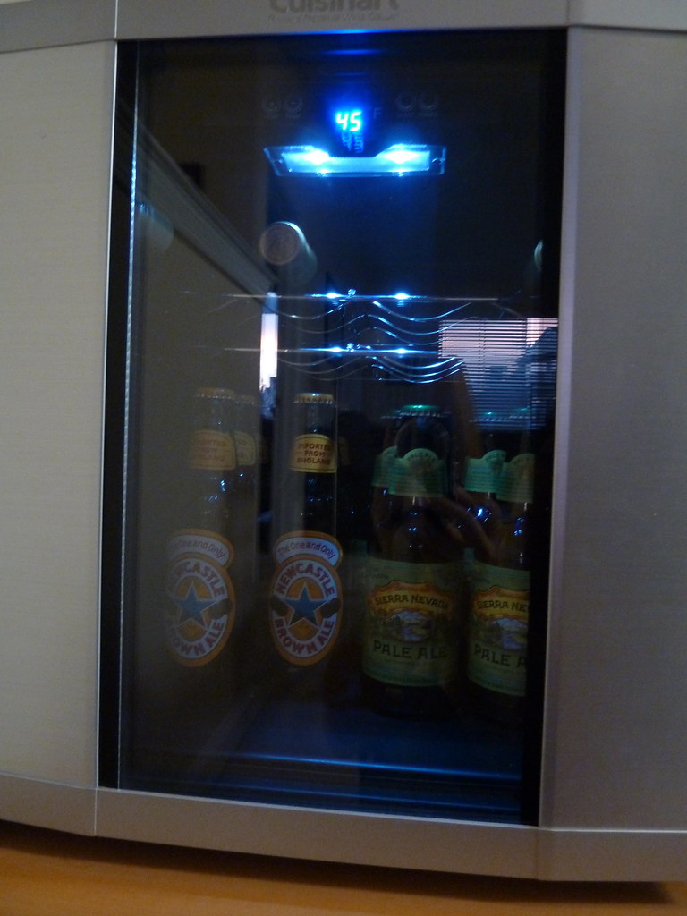 WINE AND BEER FRIDGES WINE AND WINE AND BEER FRIDGES WESTINGHOUSE