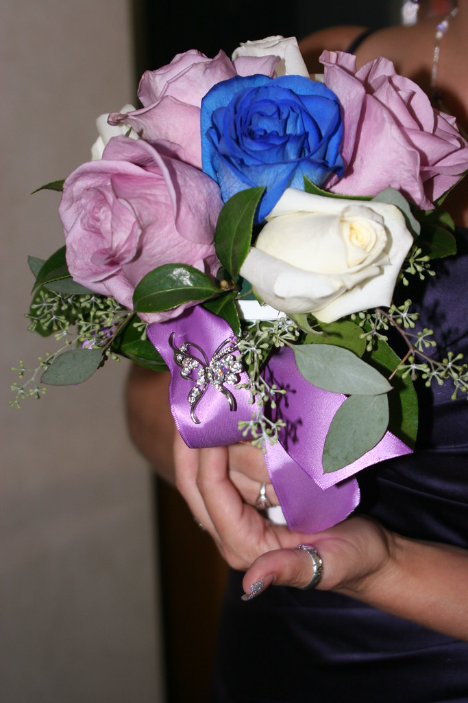 ROSE BOUQUET FOR WEDDING FOR WEDDING 25TH WEDDING ANNIVERSARY FLOWERS