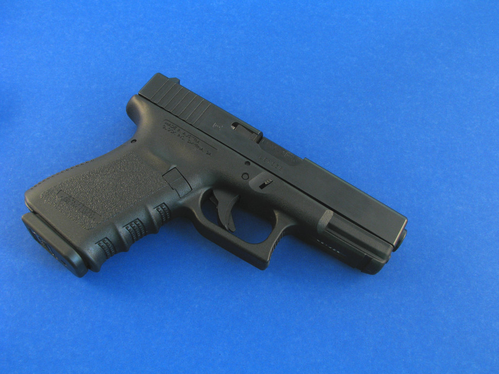 GLOCK 23 AIRSOFT PISTOL AIRSOFT PISTOL Glock 23 Airsoft Pistol