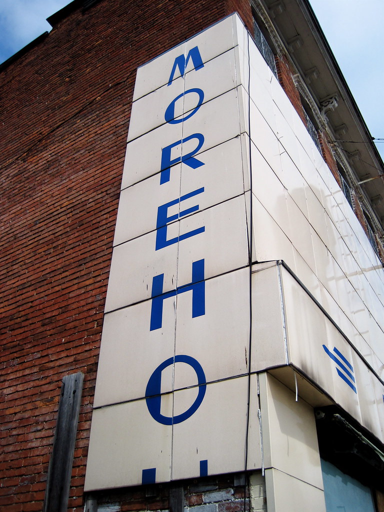 FURNITURE STORE CLOSING. STORE CLOSING ABC FURNITURE IN NEW YORK