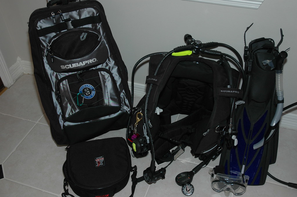 SCUBAPRO DIVING EQUIPMENT DIVING EQUIPMENT AEROFLEX TEST EQUIPMENT