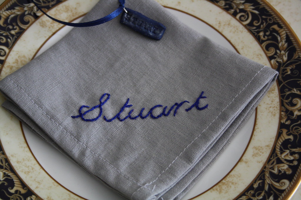 HAND EMBROIDERED NAPKINS. EMBROIDERED NAPKINS BOUNTY QUILTED NAPKINS