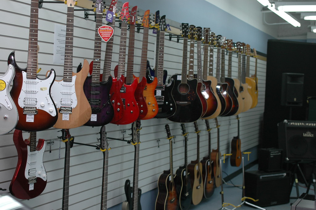 MUSIC STORES GUITARS STORES GUITARS BEGINNER TABS FOR GUITAR