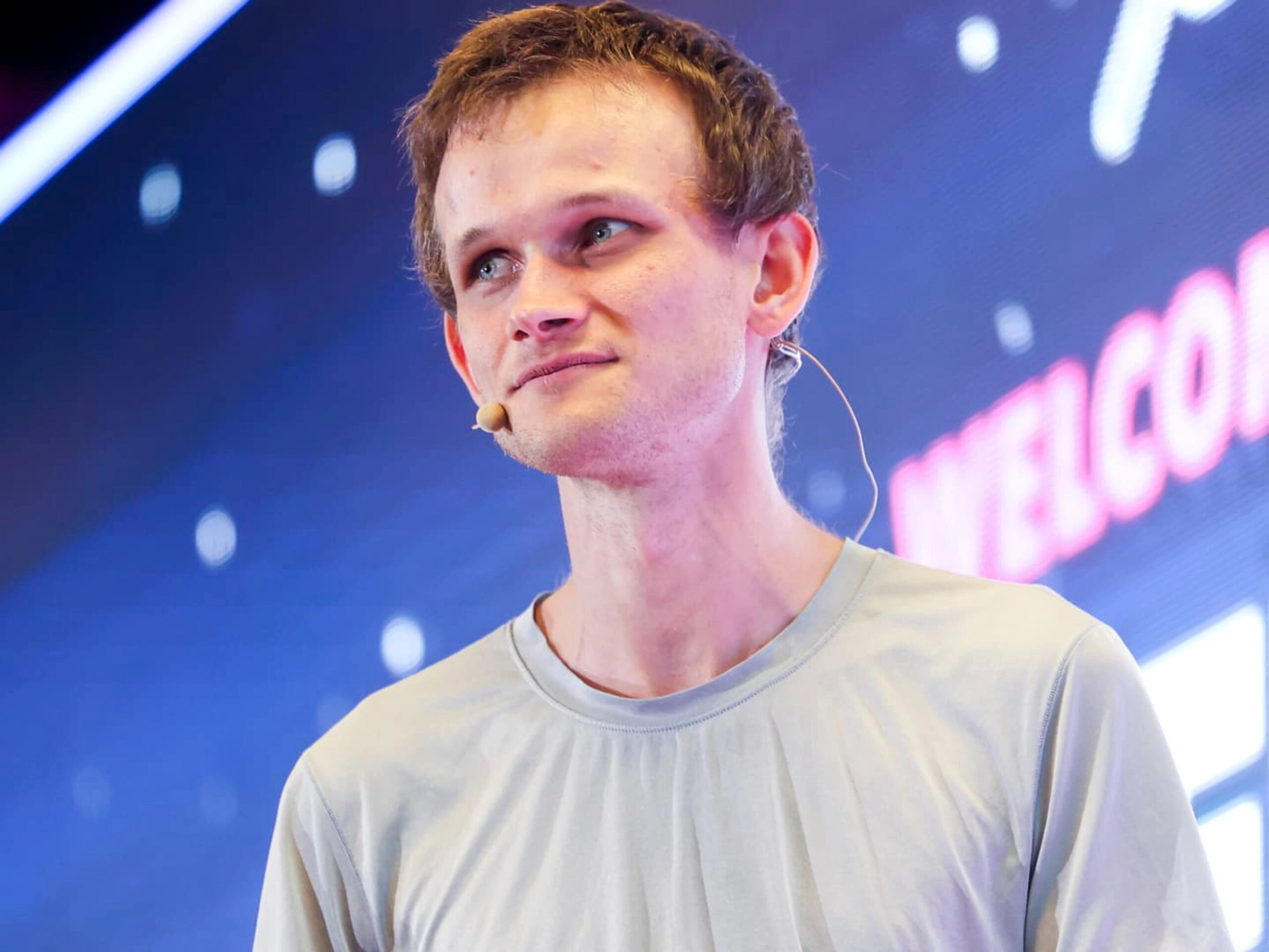 Ethereum Founder Vitalik Buterin Sounds Warning Alarm About Worldcoin's