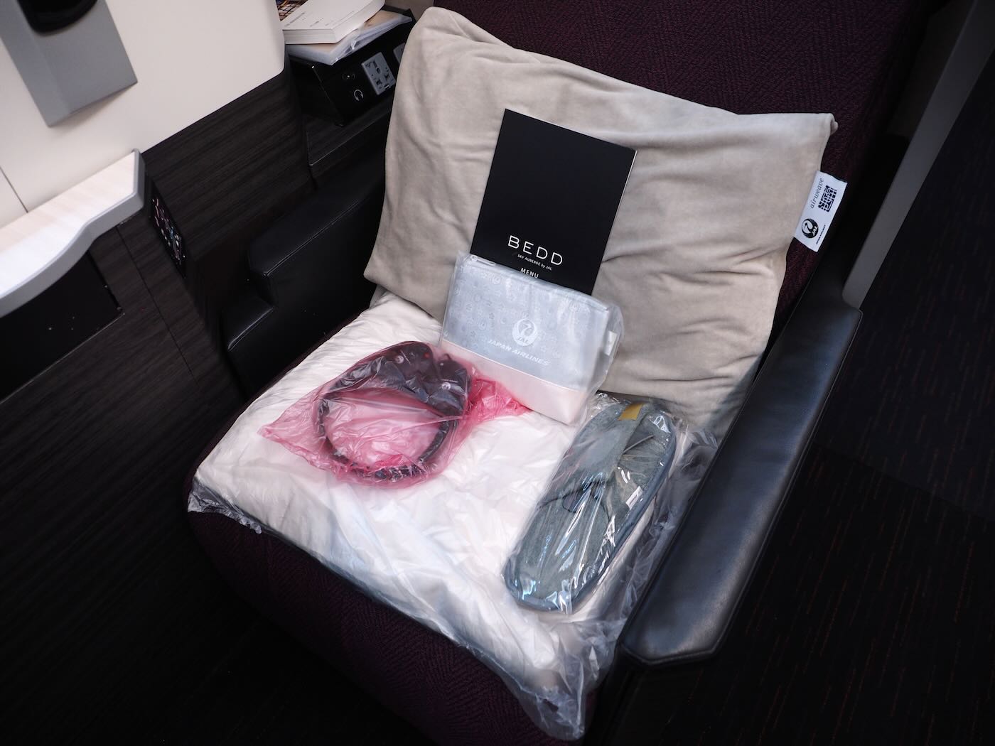 飛行紀錄 日本航空 JL11 美國達拉斯 – 東京成田 789 商務艙 JAL Sky Suite - 一口冒險 Bitesized Adventure 飛行紀錄 日本航空 JL11 美國達拉斯 – 東京成田 789 商務艙 JAL Sky Suite - 一口冒險 Bitesized Adventure