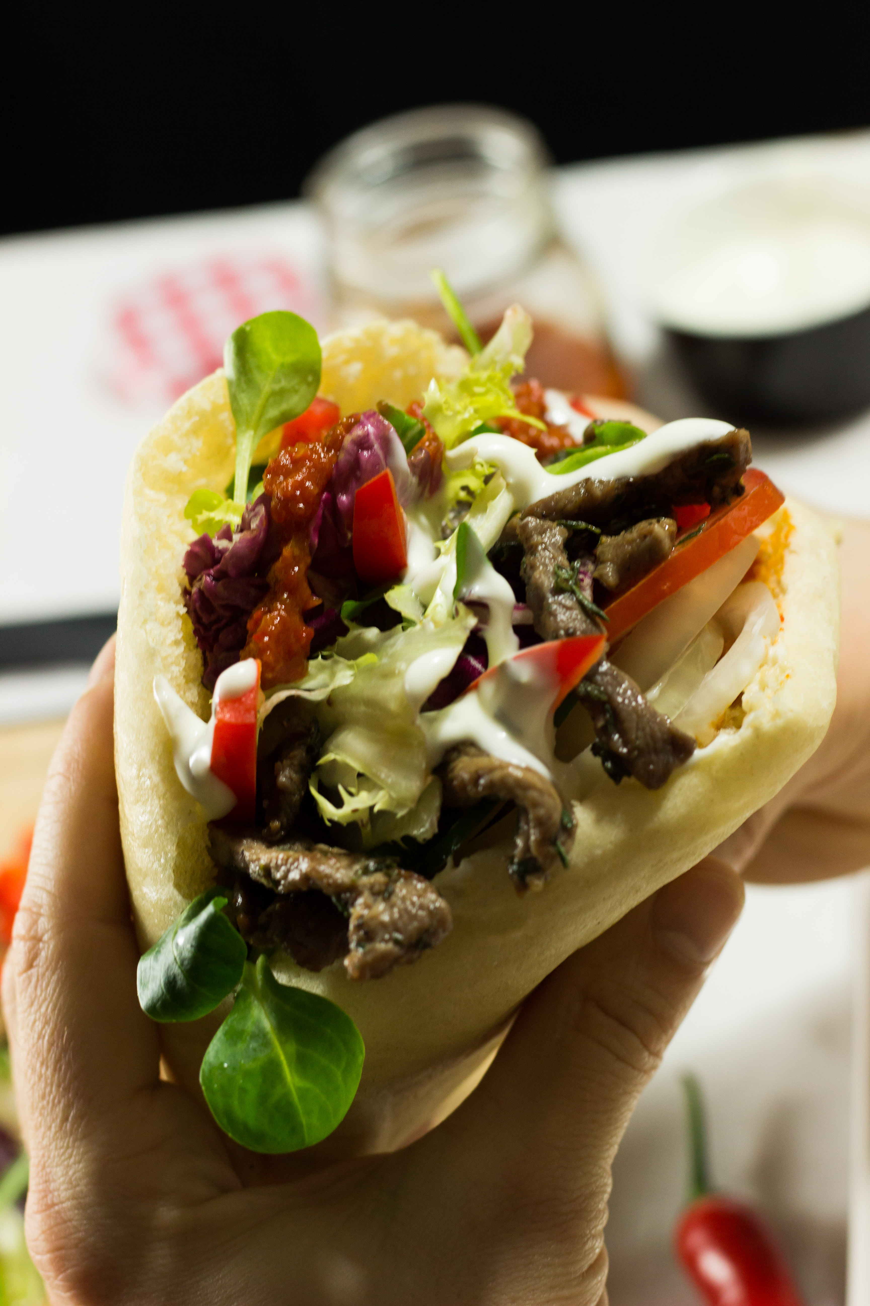 Pita pockets with chili sauce BITES'N CRAFTS