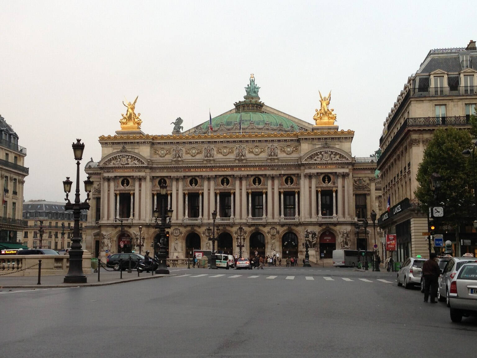 Opéra Garnier, Tickets und Führungen TicketLens