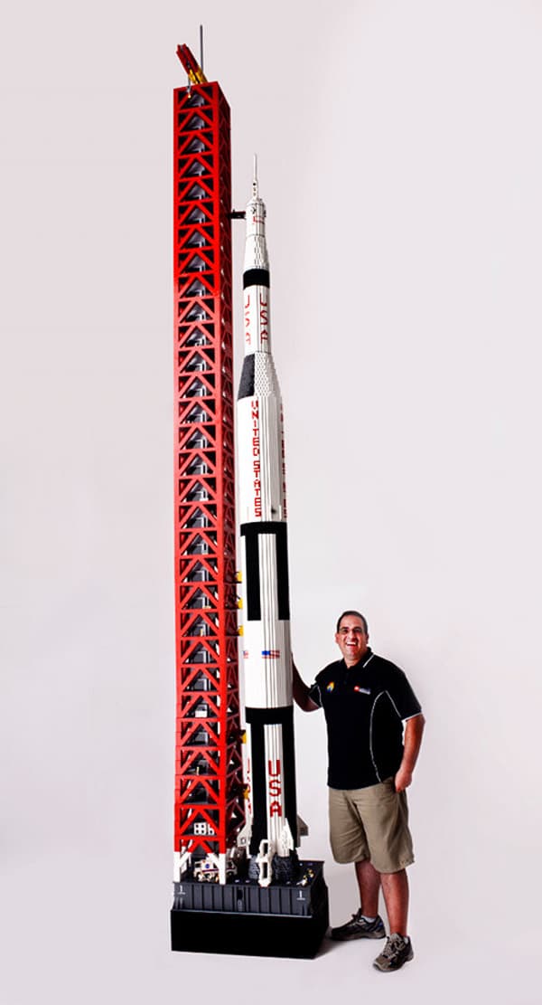 Whoa! A Saturn V Rocket Created With 120,000 Lego Bricks Bit Rebels