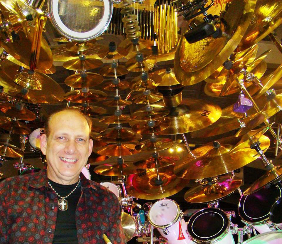 World's Largest Drum Set Is Made Up Of 813 Pieces Of Awesomeness Bit