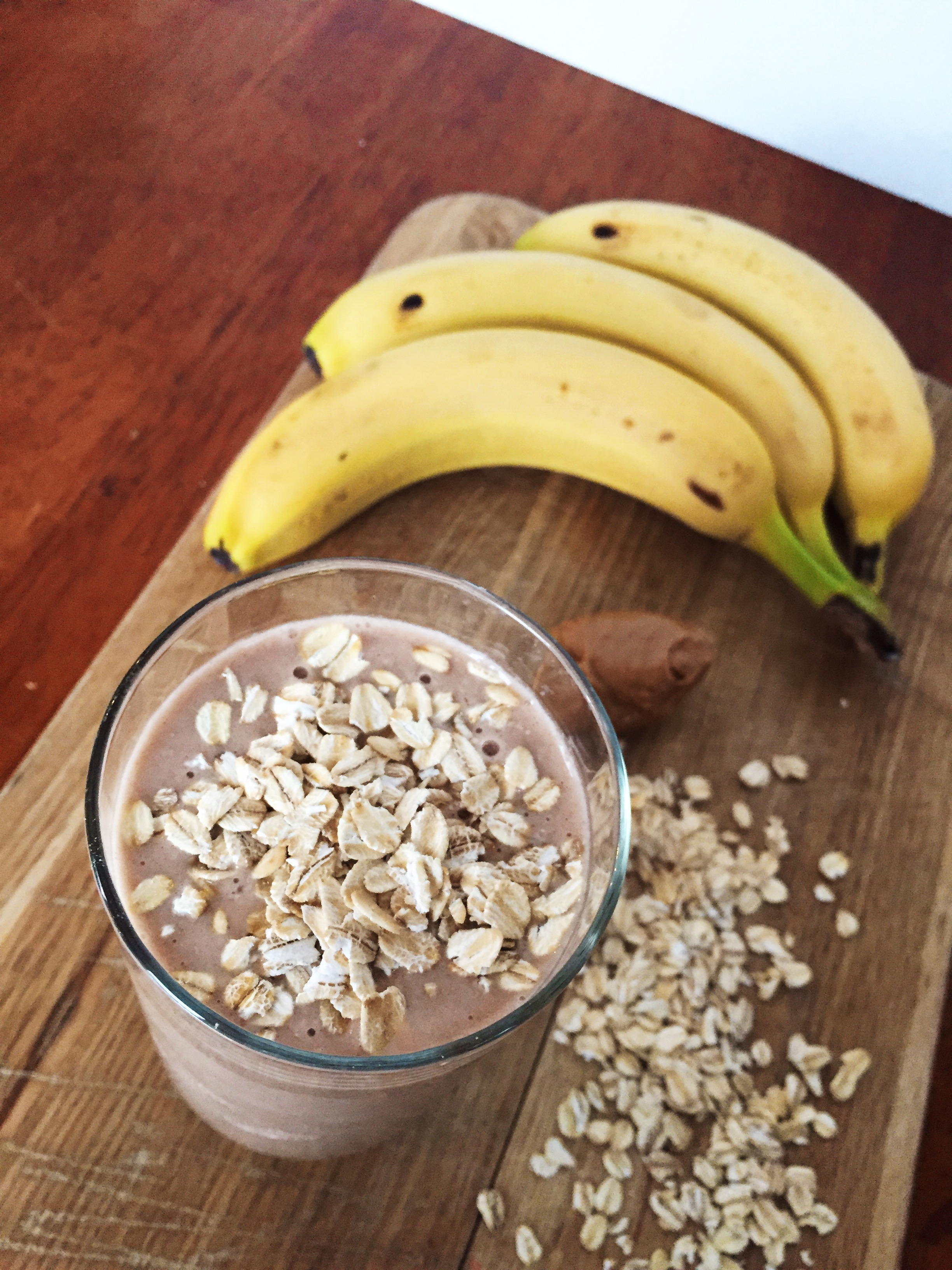 Chocolate Peanut Butter Breakfast Smoothie bits and bites
