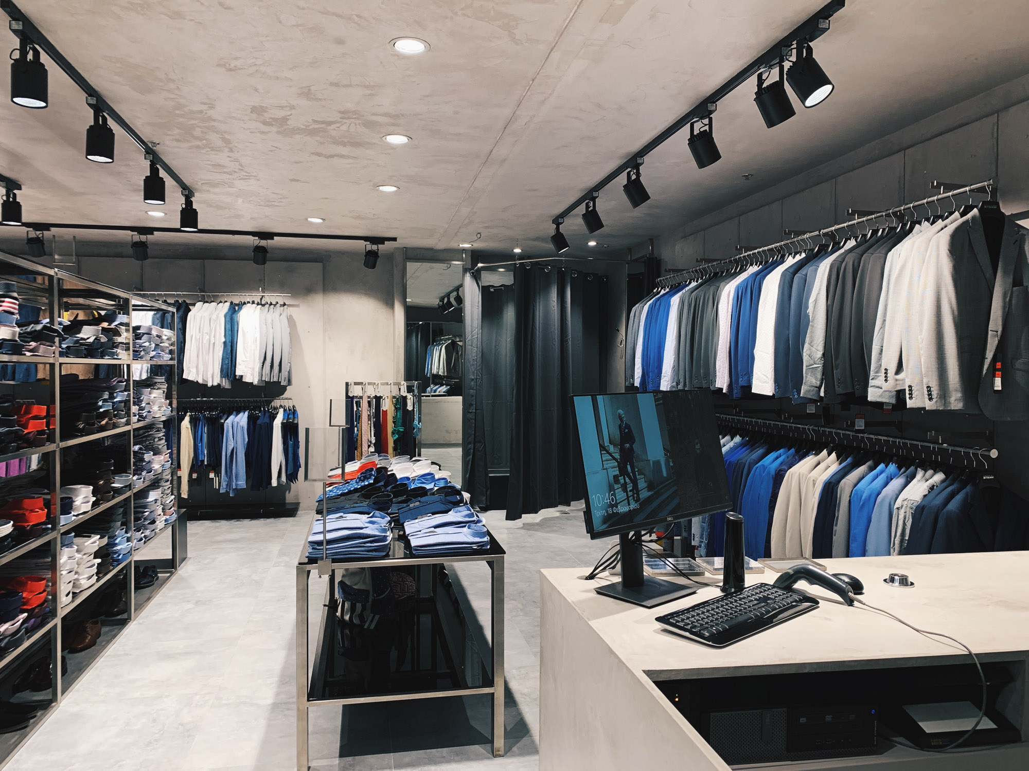 News New outlet store