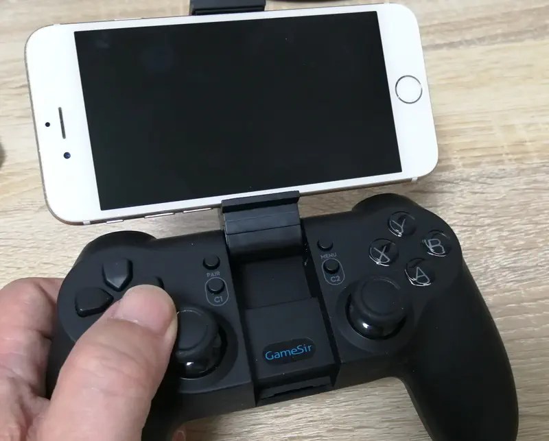 iPhone/iPadで使えるおすすめ人気ゲームコントローラーランキング
