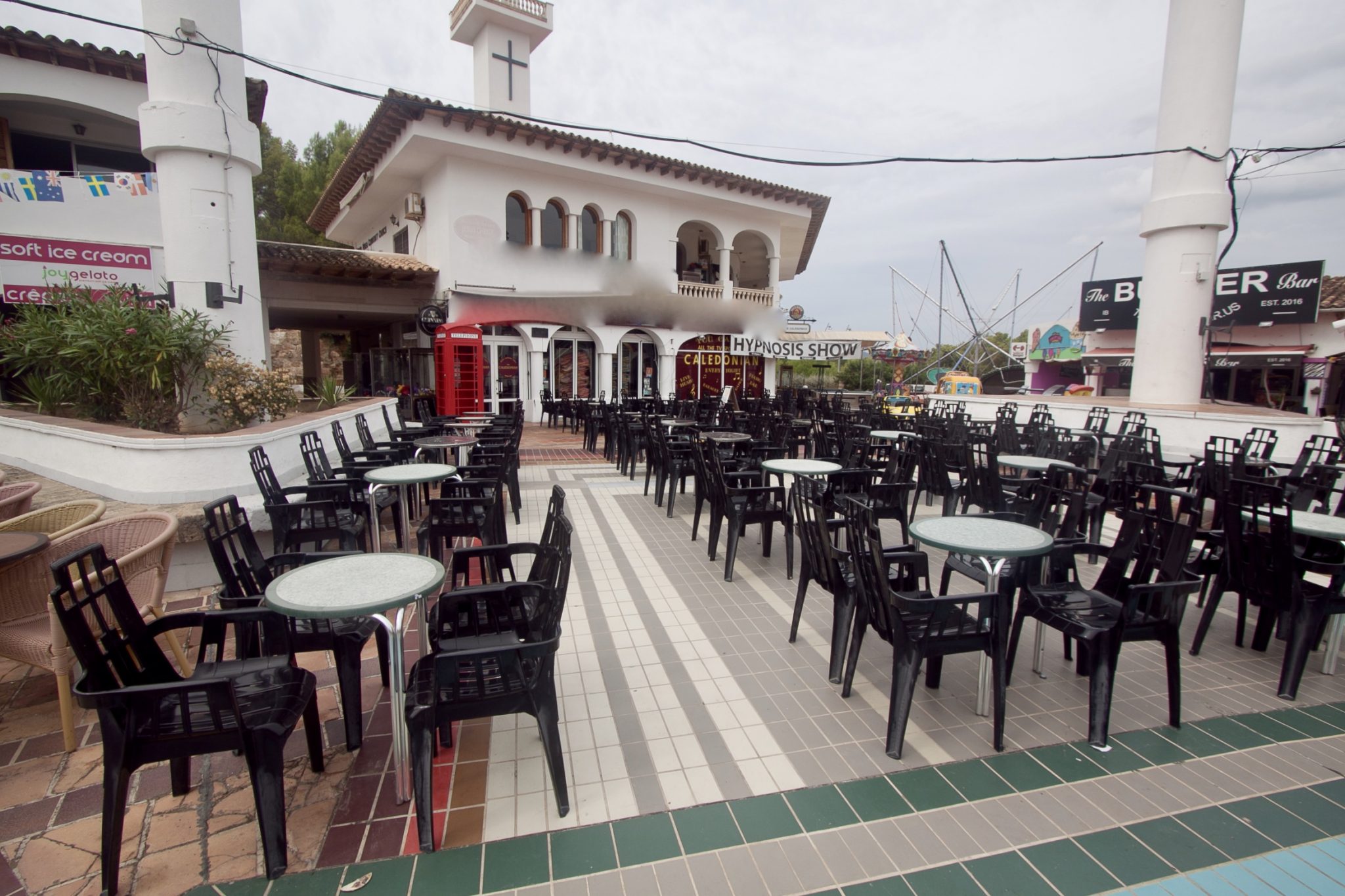 Large Cabaret Bar And Venue In Santa Ponsa For Sale Bizbalears