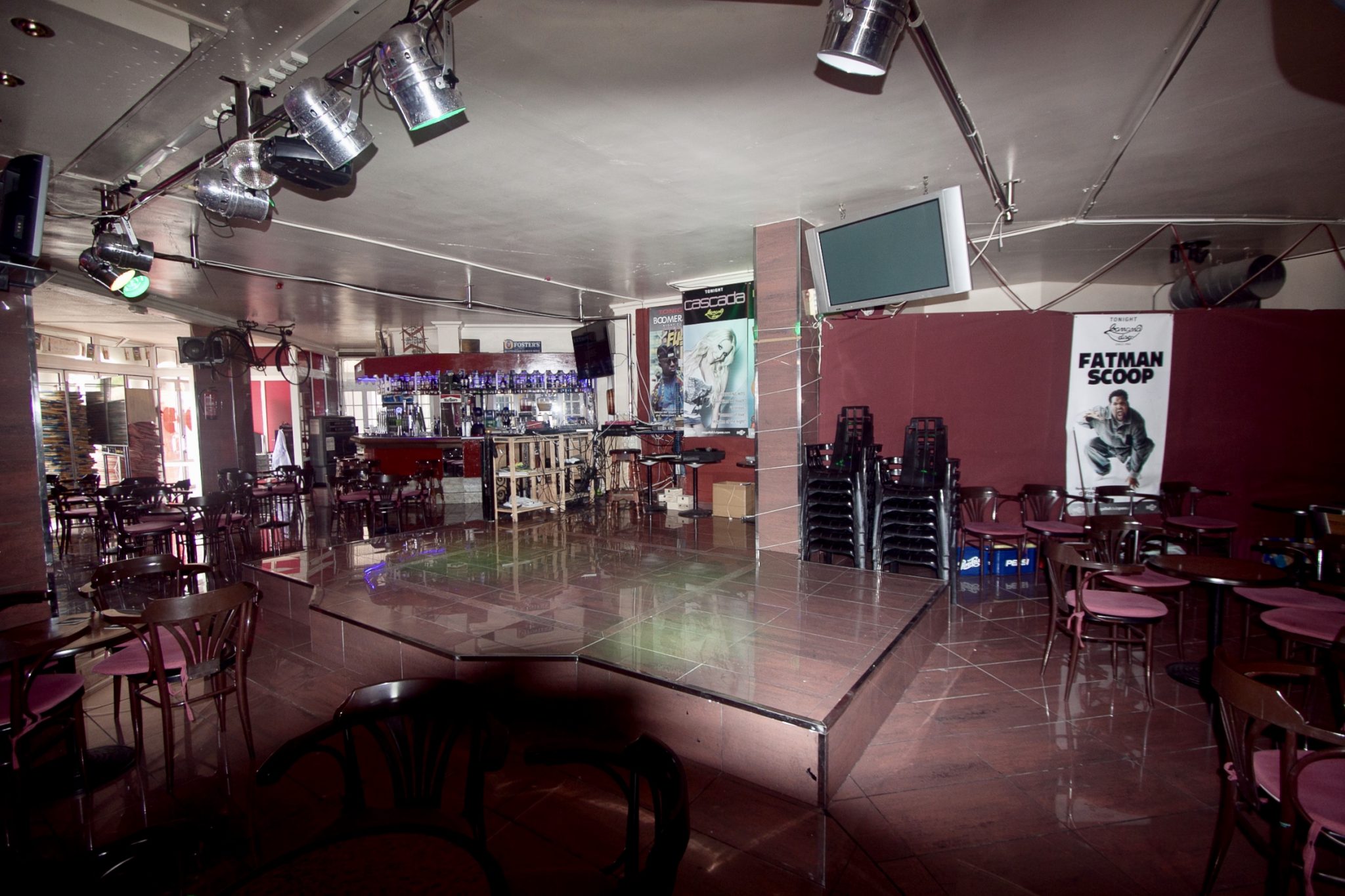 Large Cabaret Bar And Venue In Santa Ponsa For Sale Bizbalears