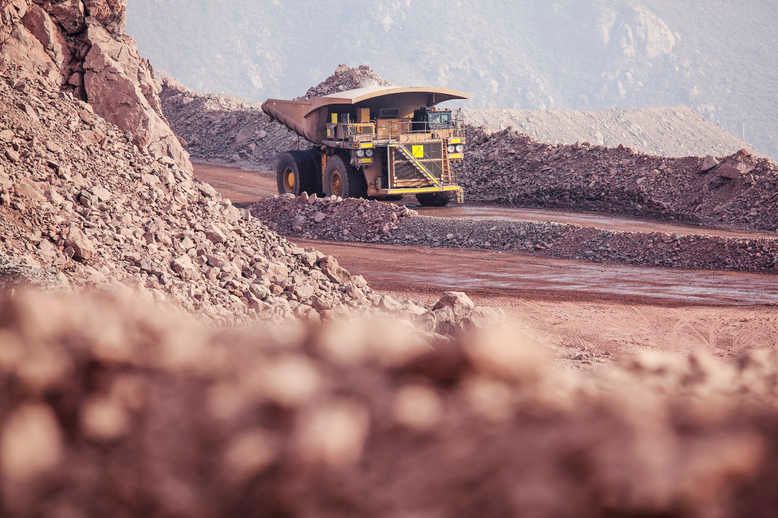 Altona Mining signs offtake agreement with Glencore for