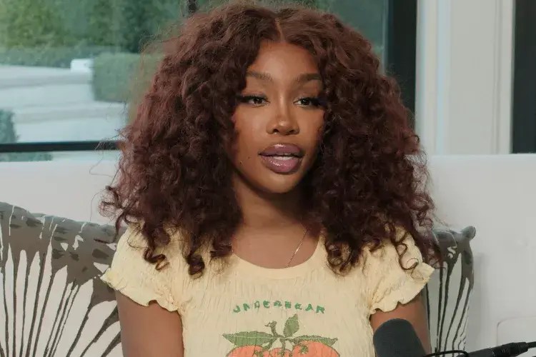 SZA Discusses Challenges Of Being Famous And Confirms She Had Plastic
