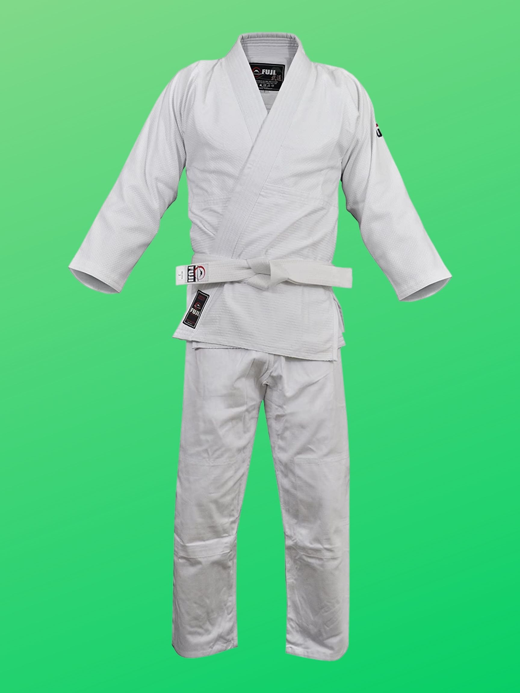 The Ultimate Guide to the Best BJJ Gi brands prices and more