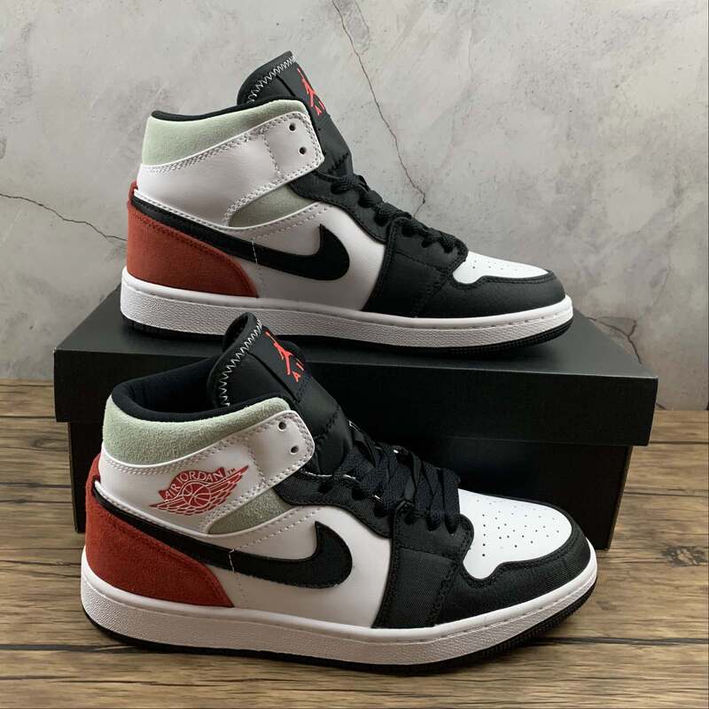 AIR JORDAN 1 MID RED BLACK TOE Bjohn Sneakers