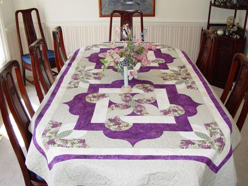 Tablecloths BJs Quilts Custom Quilts Professional Longarm Machine