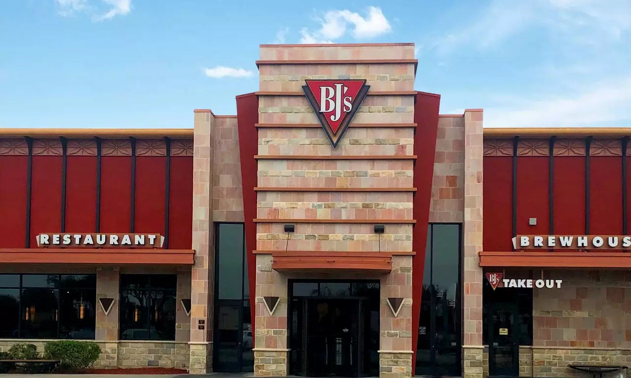 120+ Lunch & Dinner Options & Drinks Downey, CA 90241 Locations