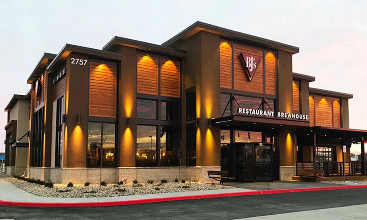 BJ's Restaurant & Brewhouse Merrillville, Indiana Locations