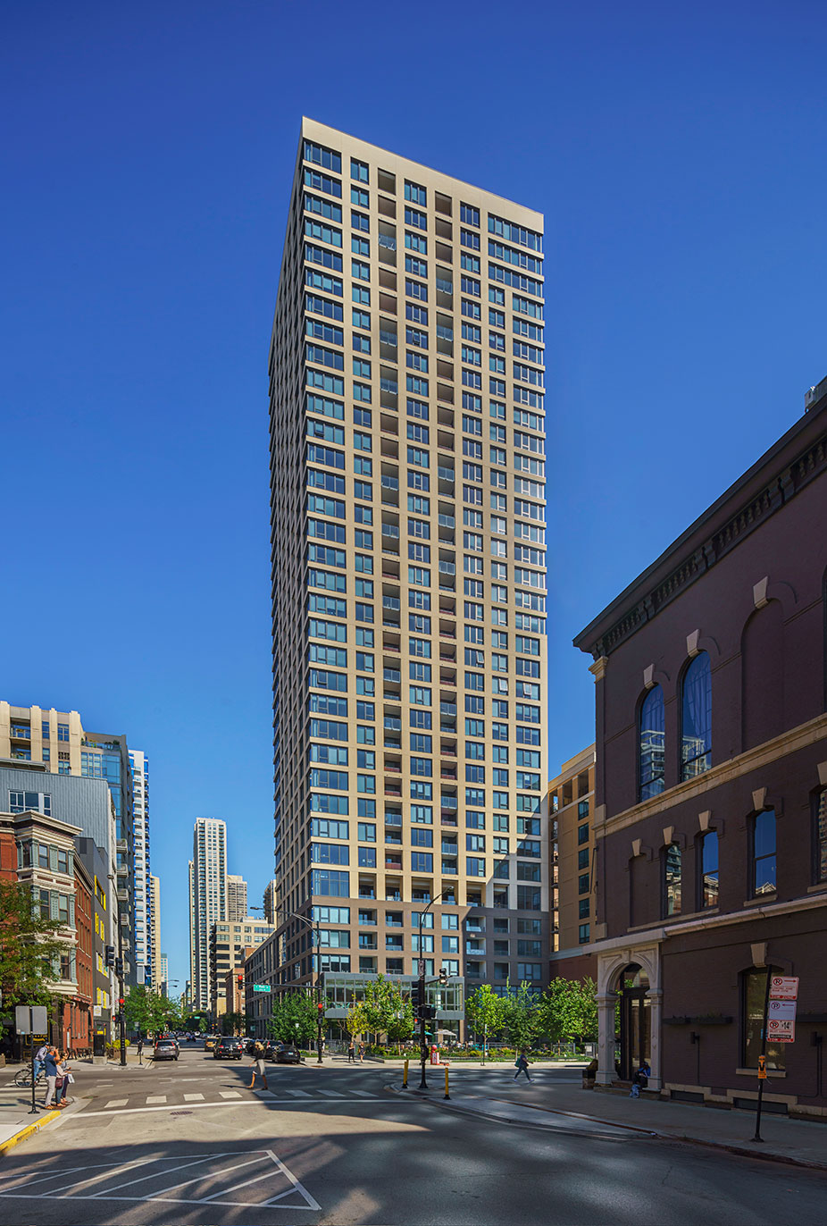 Exhibit on Superior Chicago bKL Architecture