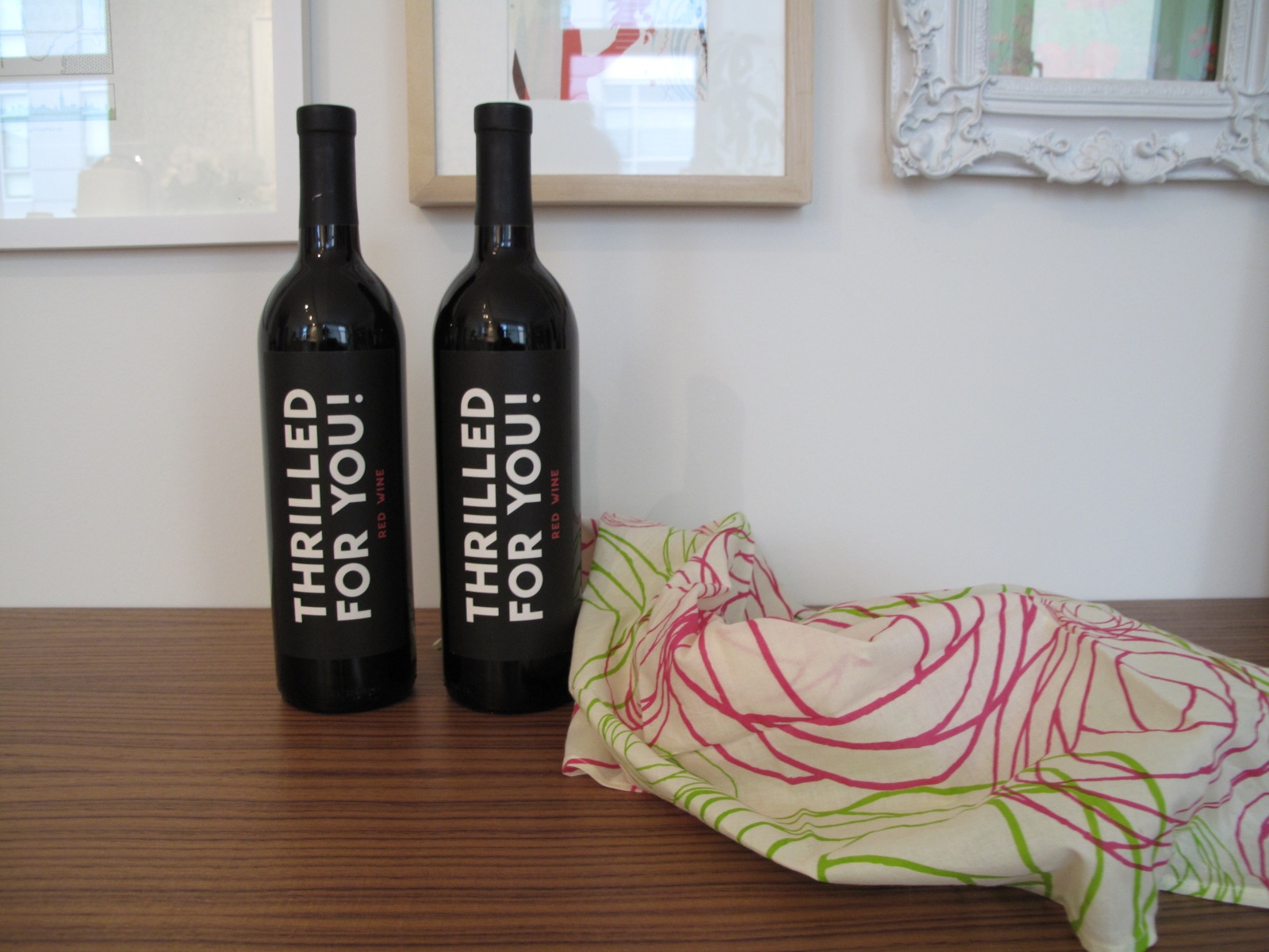 DIY Wine bottle wrap Brooklyn Bride Modern Wedding Blog