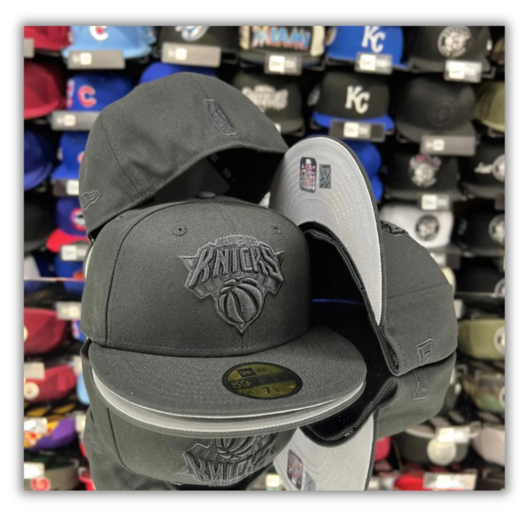 New York Knicks Bk On Bk/Grey UV BKLYNCAP